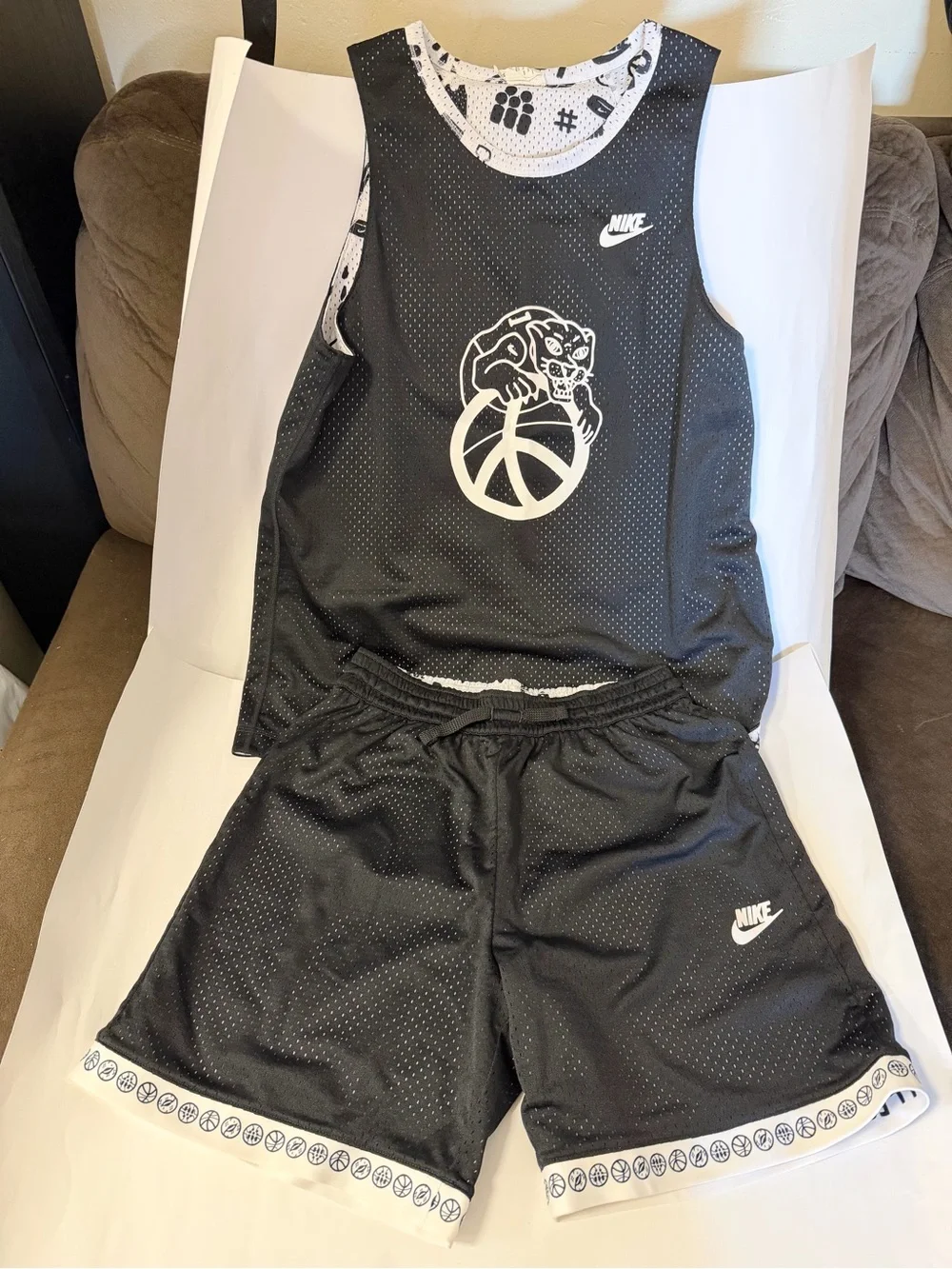 Nike Black & White Kids Basketball Jersey and Shorts Set - Panther Graphic